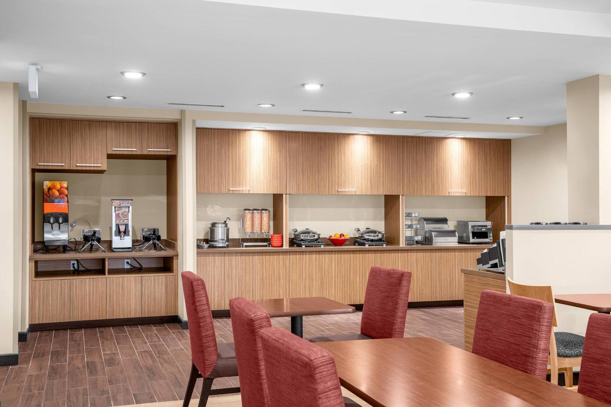 Towneplace Suites Cincinnati Fairfield Bagian luar foto