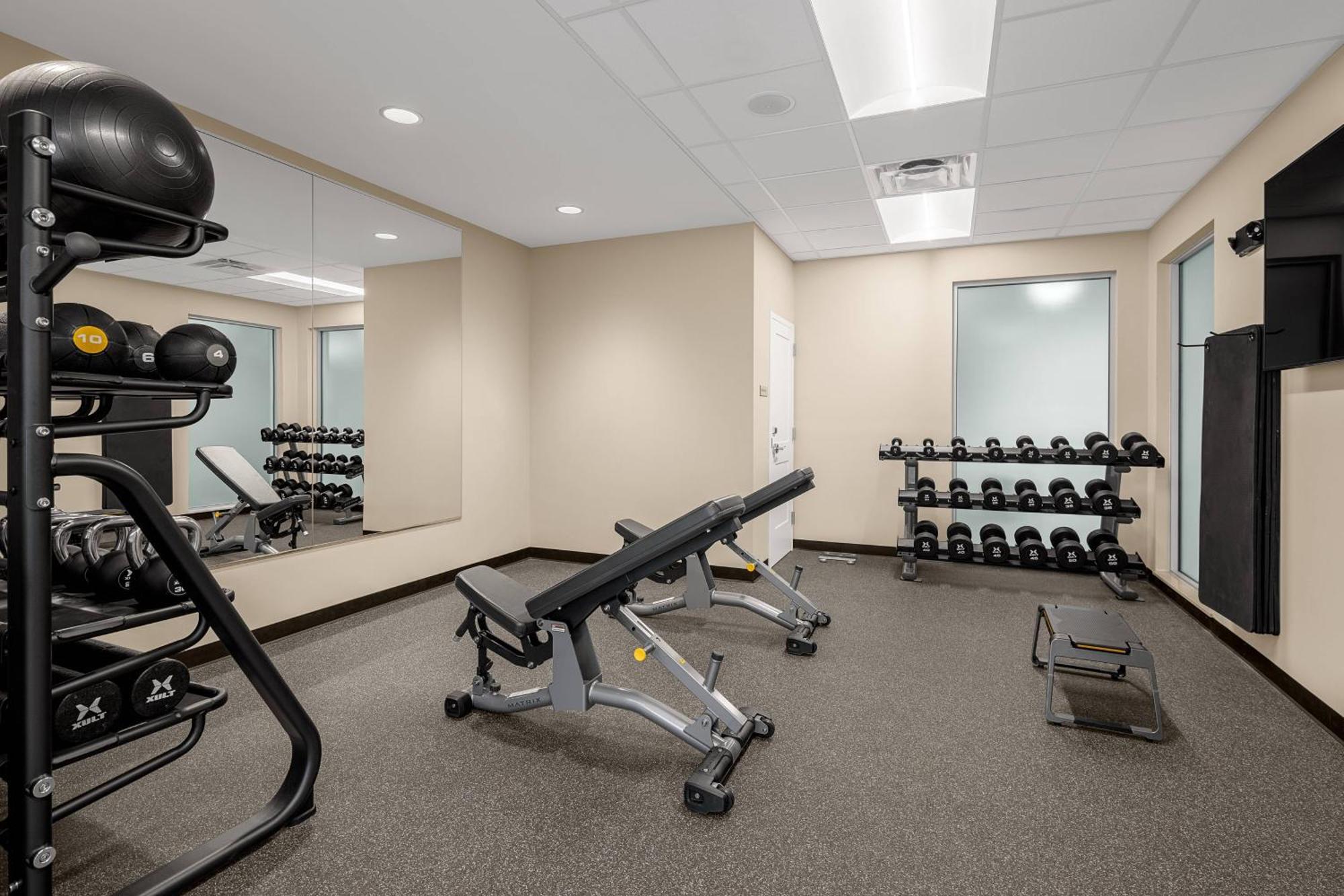 Towneplace Suites Cincinnati Fairfield Bagian luar foto