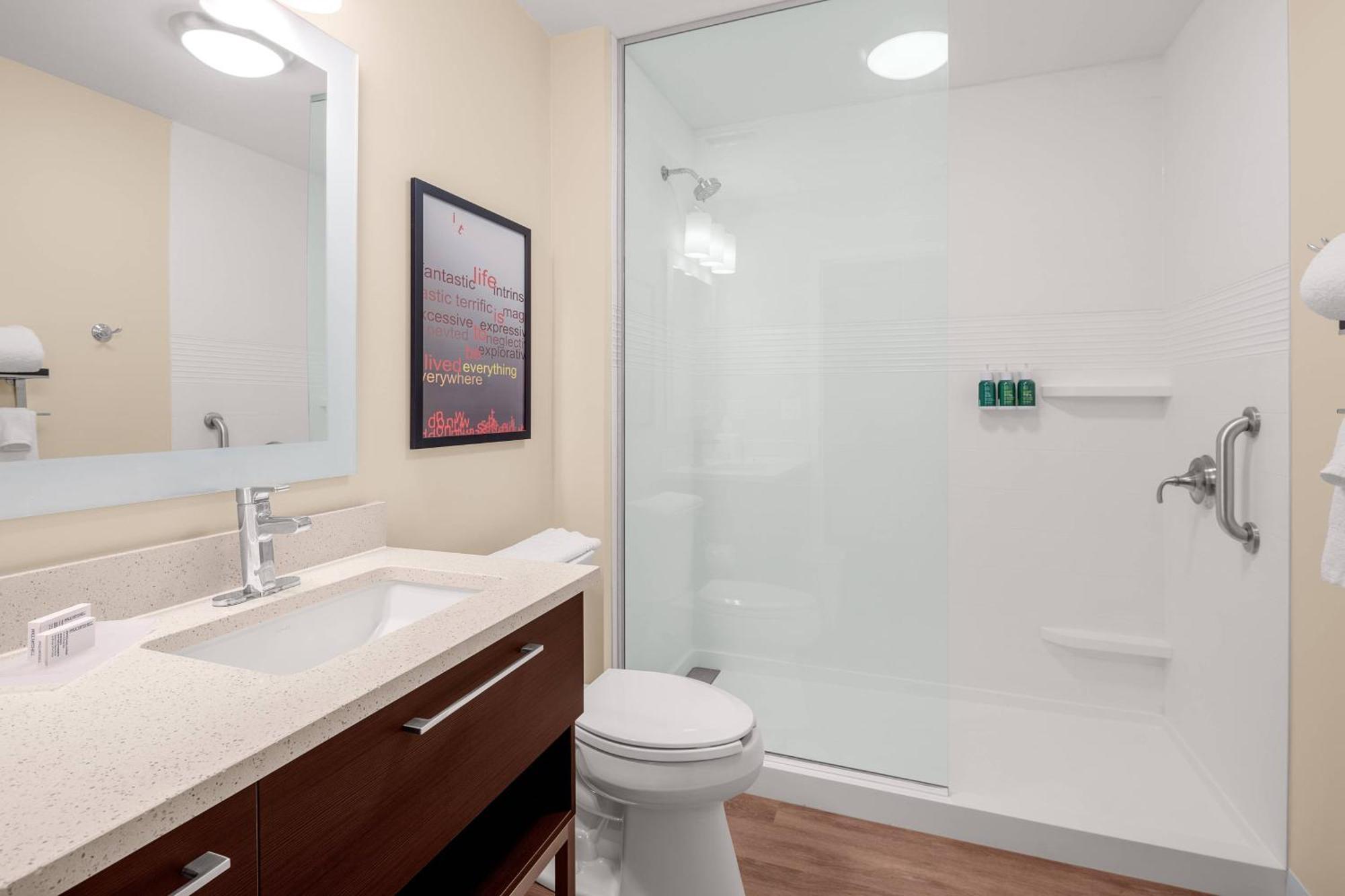 Towneplace Suites Cincinnati Fairfield Bagian luar foto