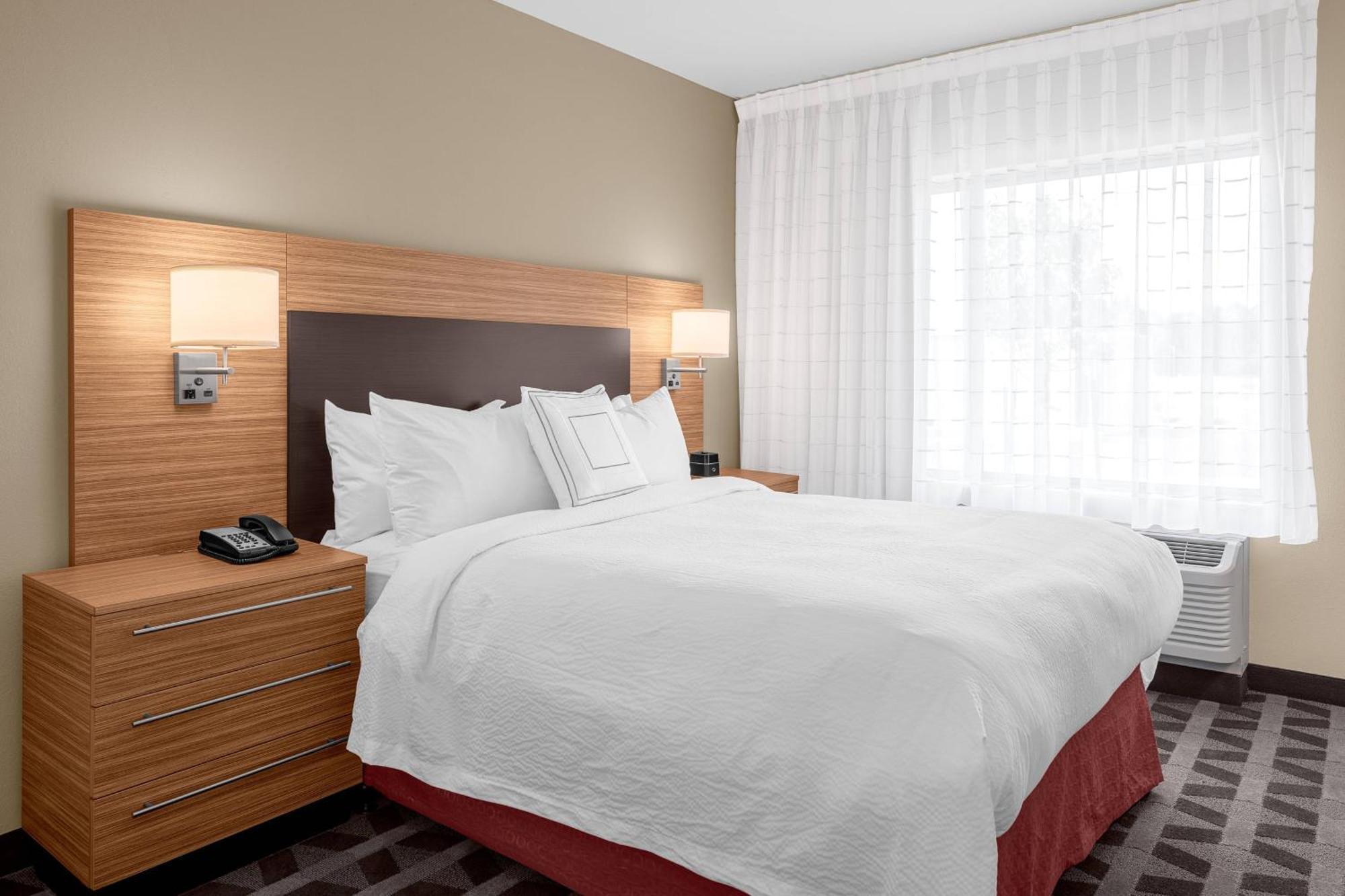 Towneplace Suites Cincinnati Fairfield Bagian luar foto