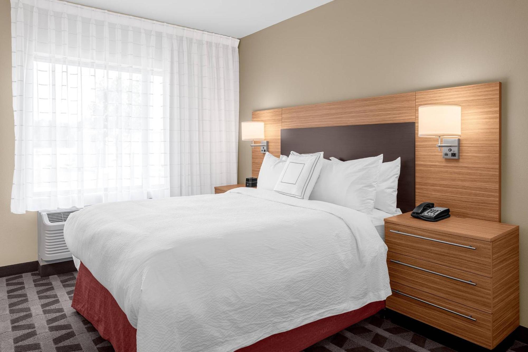 Towneplace Suites Cincinnati Fairfield Bagian luar foto