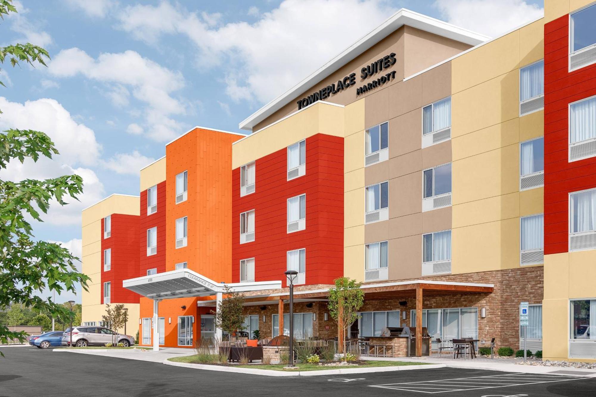 Towneplace Suites Cincinnati Fairfield Bagian luar foto